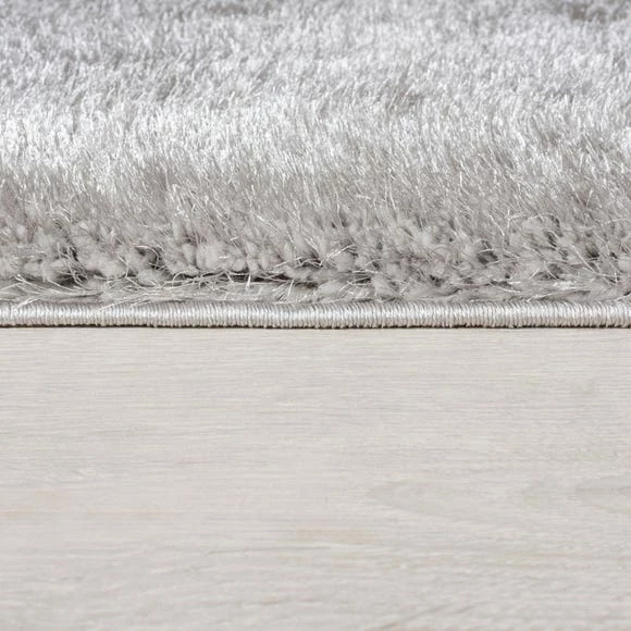 Velvet Rug 6 Velvet Rug - Image 4