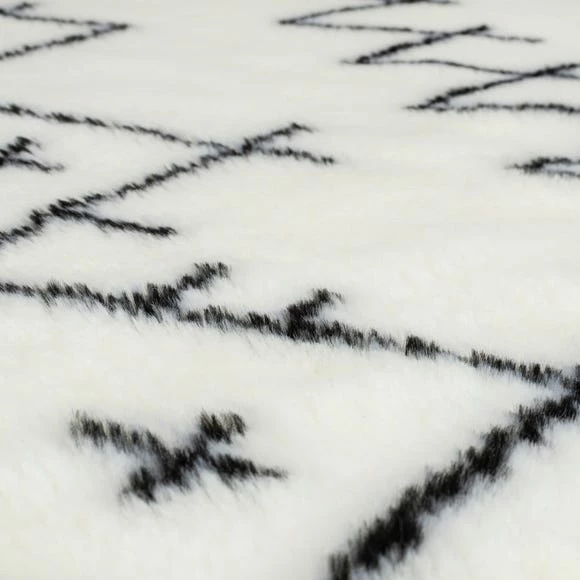 Flair Adil Washable Faux Fur Berber Rug 5 Flair Adil Washable Faux Fur Berber Rug - Image 3