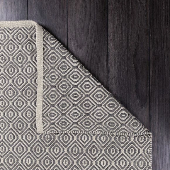 Dunelm Diamond Weave Stair Runner 6 Dunelm Diamond Weave Stair Runner - Image 4