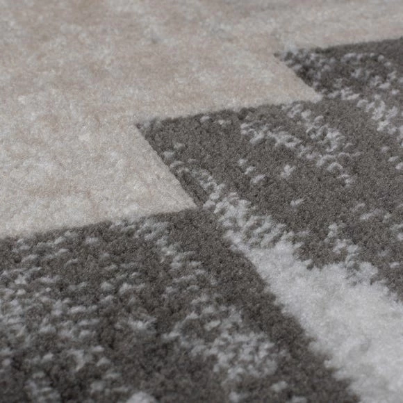 Dunelm PractiRug Millie Washable Aztec Runner 5 Dunelm PractiRug Millie Washable Aztec Runner - Image 3