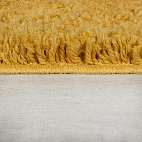 Dunelm Cloud Washable Shaggy Rug 6 Dunelm Cloud Washable Shaggy Rug - Image 4